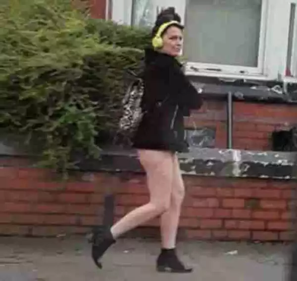Woman’s Hot Pants Confuse Police Who Think She’s Walking Unclad In England